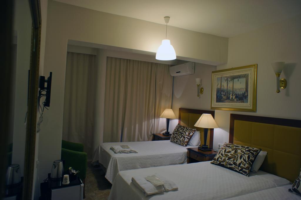 Academia Istanbul Istambul Quarto foto