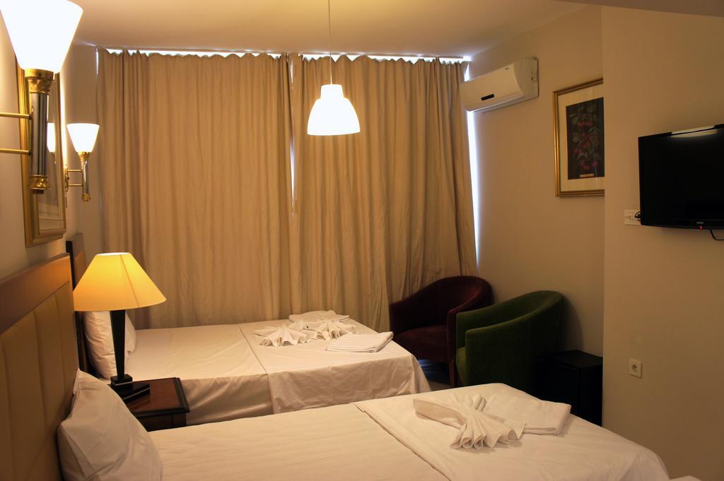 Academia Istanbul Istambul Quarto foto