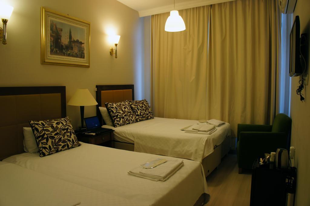 Academia Istanbul Istambul Quarto foto